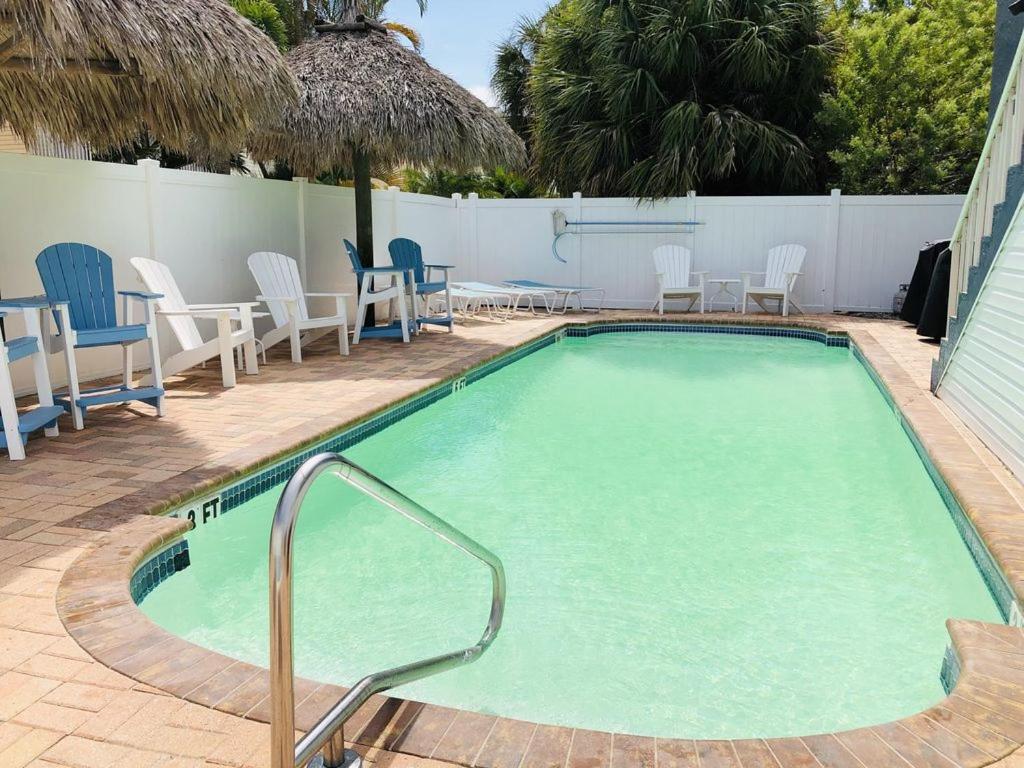 בראדנטון ביץ' Amazing Beach Getaway Pool Condo By The Beach מראה חיצוני תמונה