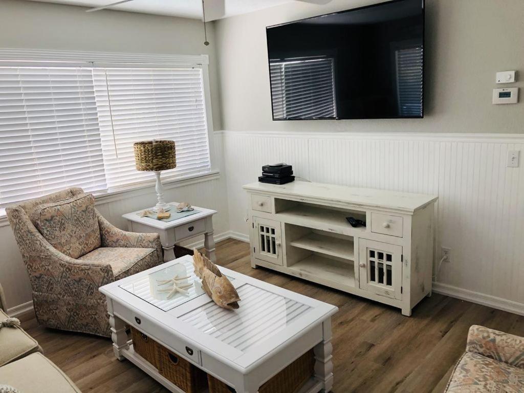 בראדנטון ביץ' Amazing Beach Getaway Pool Condo By The Beach מראה חיצוני תמונה